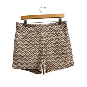 Cartonnier Chevron pattern dress shorts sz 10 career high-rise geometric neutral